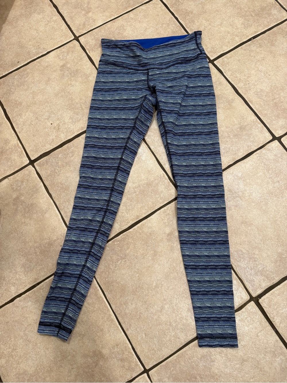 Lululemon Wonder Under Space Dye Sapphire Blue Size 8 Full Length Leggings
